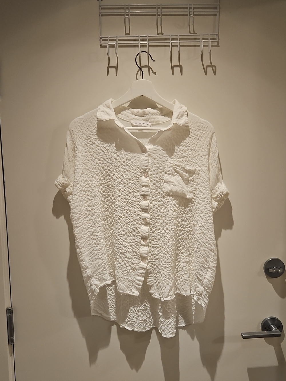 Lightweight White Textured Button-Up Shirt - XL